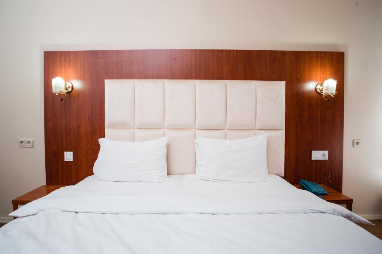 Irshad Hotel Баку Екстер'єр фото