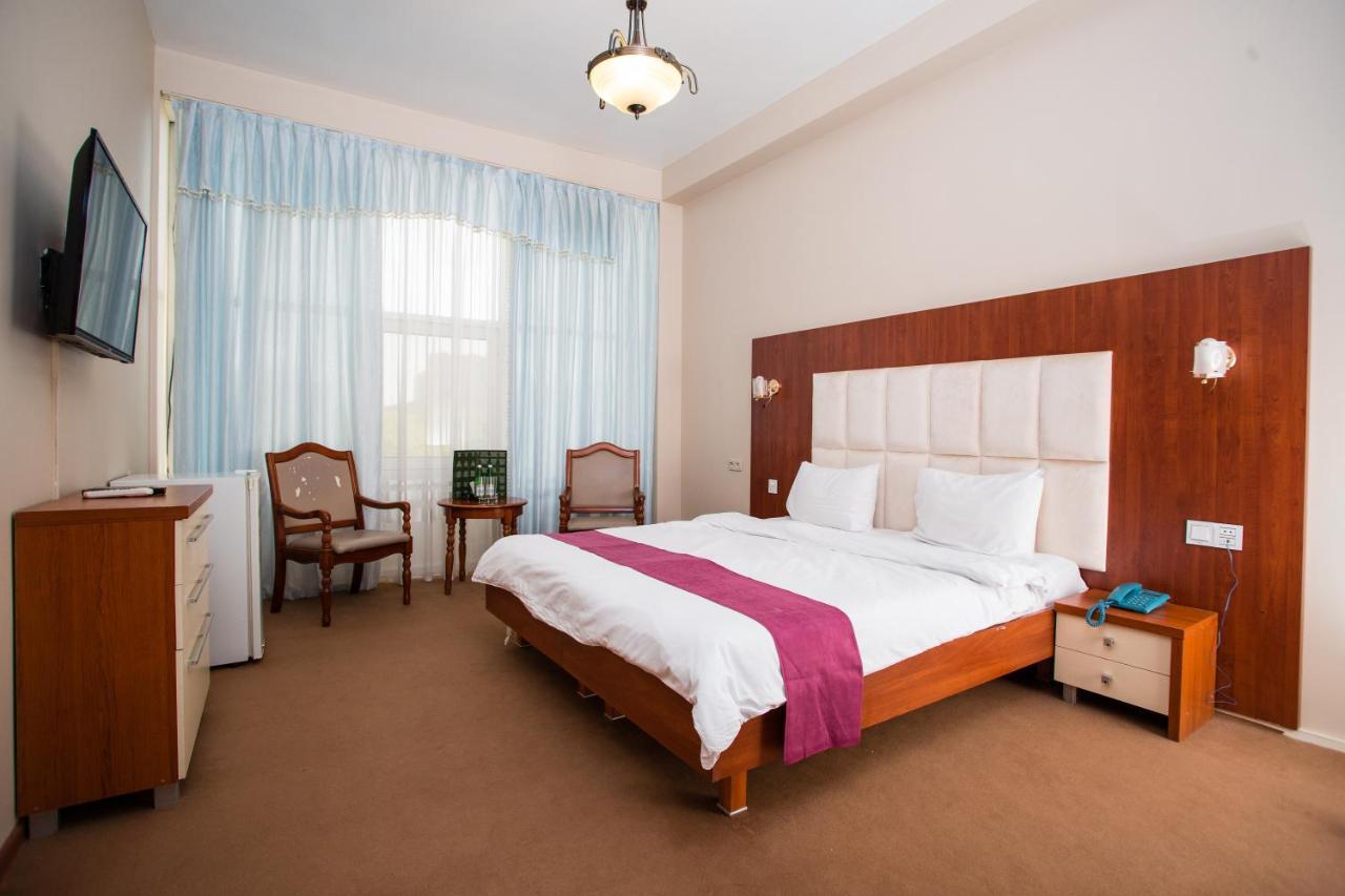 Irshad Hotel Баку Екстер'єр фото